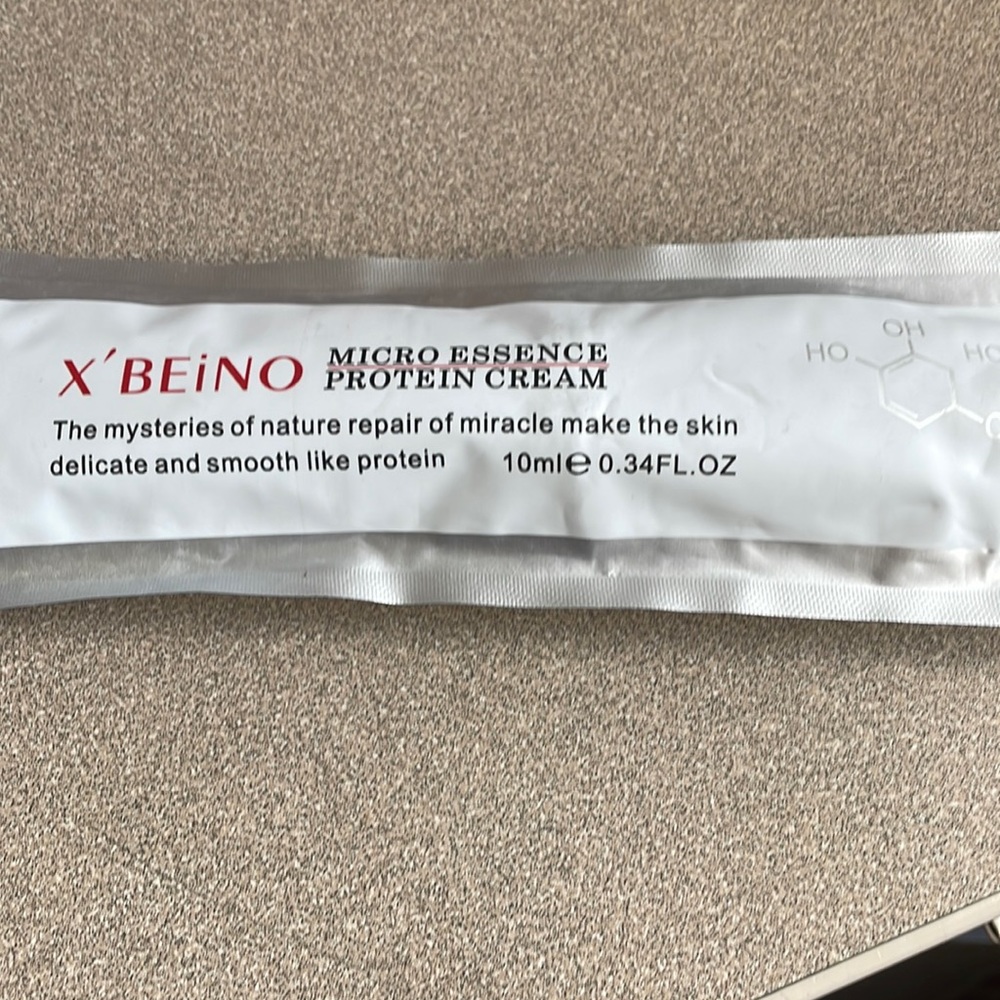 X’Beino Micro Essence Protein Cream